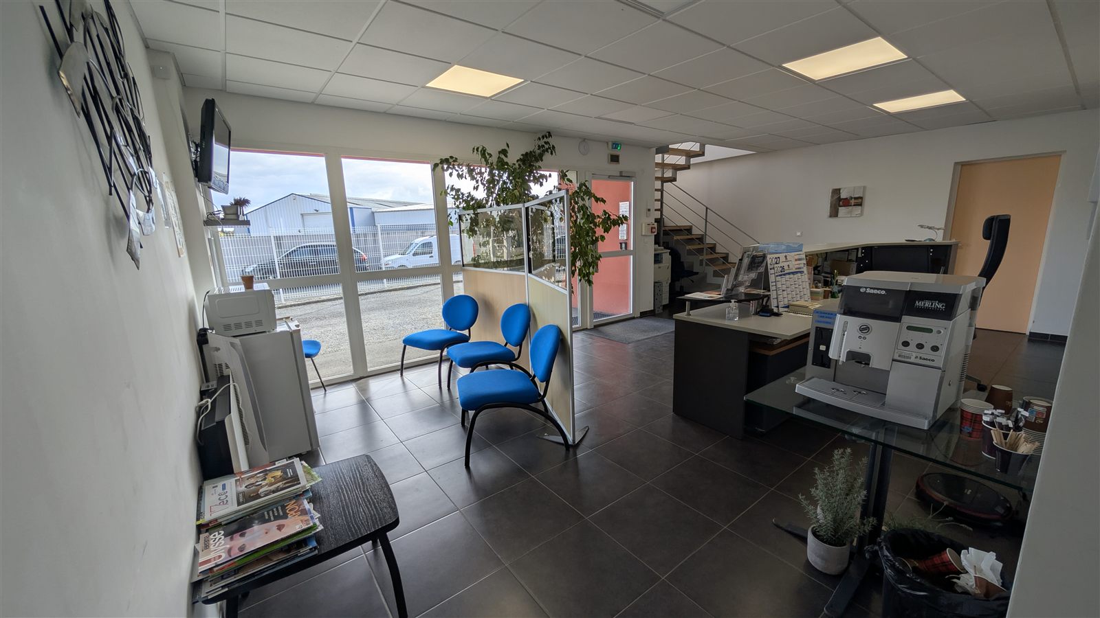 Salle d'attente et accueil des visiteurs